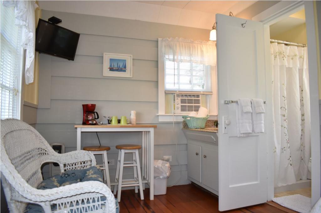 Hathaways Guest Cottages 查尔斯敦 外观 照片