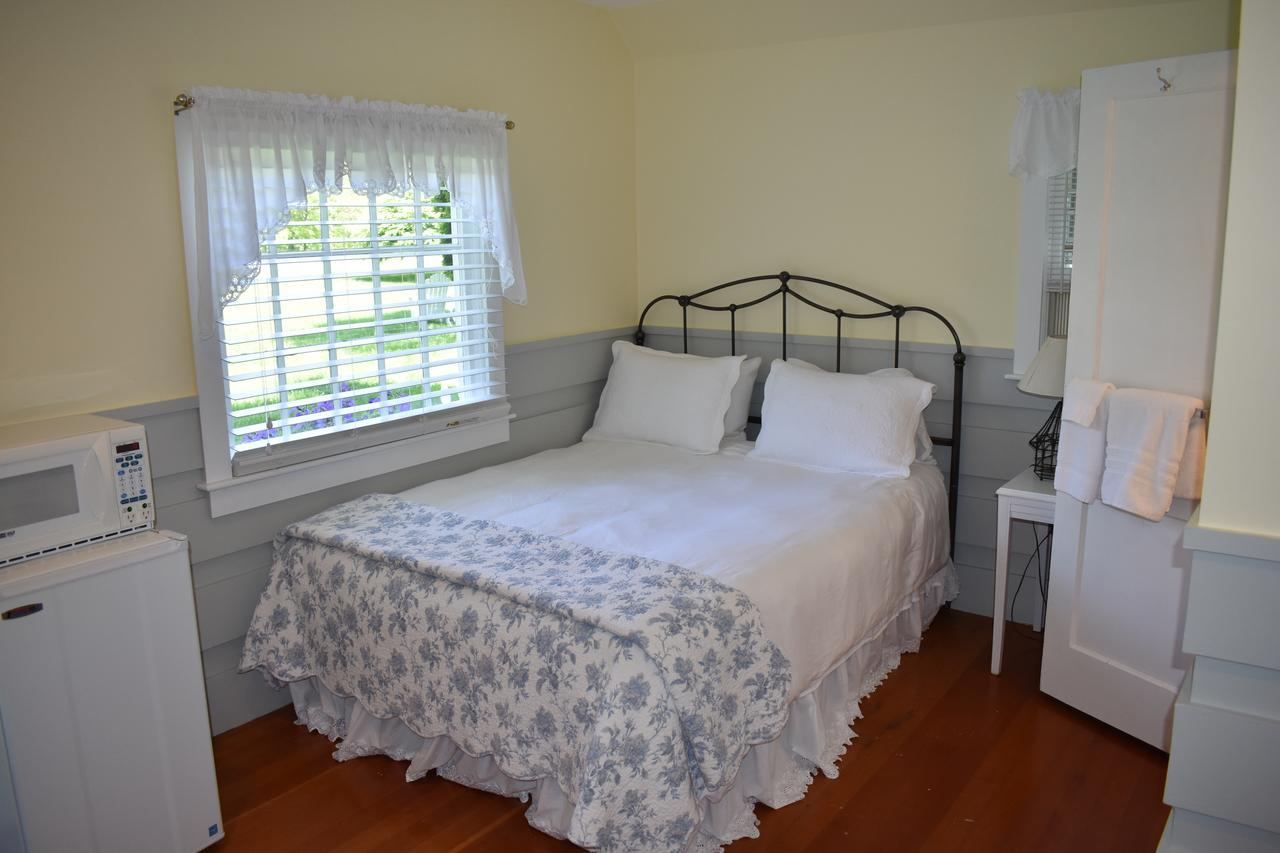 Hathaways Guest Cottages 查尔斯敦 外观 照片